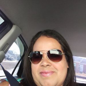 Meet your Posher, Lucyanne